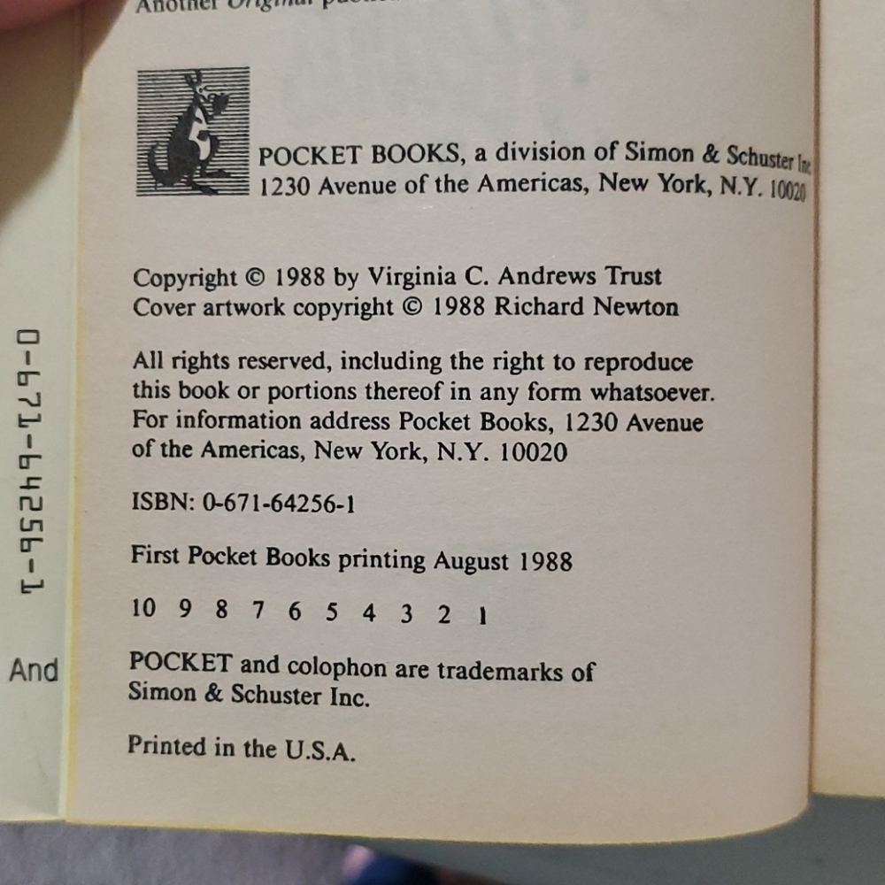 VC ANDREWS BOOK - Picture 4 of 6